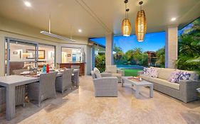 Riverside Breeze - Luxury Family Retreat With Pool